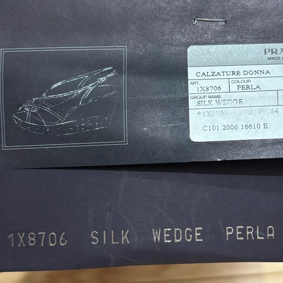 Prada silk wedge Perla sandal in deep silver color size 40.5 (fits 9.5 - 11) - Picture 4 of 7